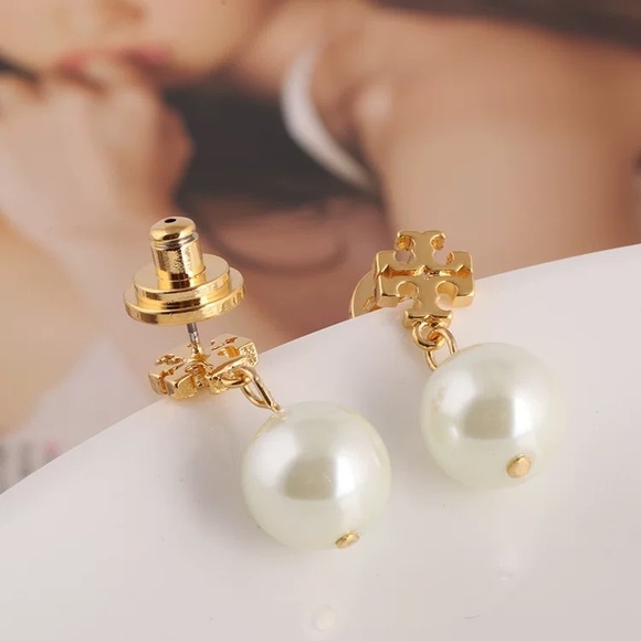 Tory Burch Gold Logo Pearl Drop Earrings - Picture 3 of 12